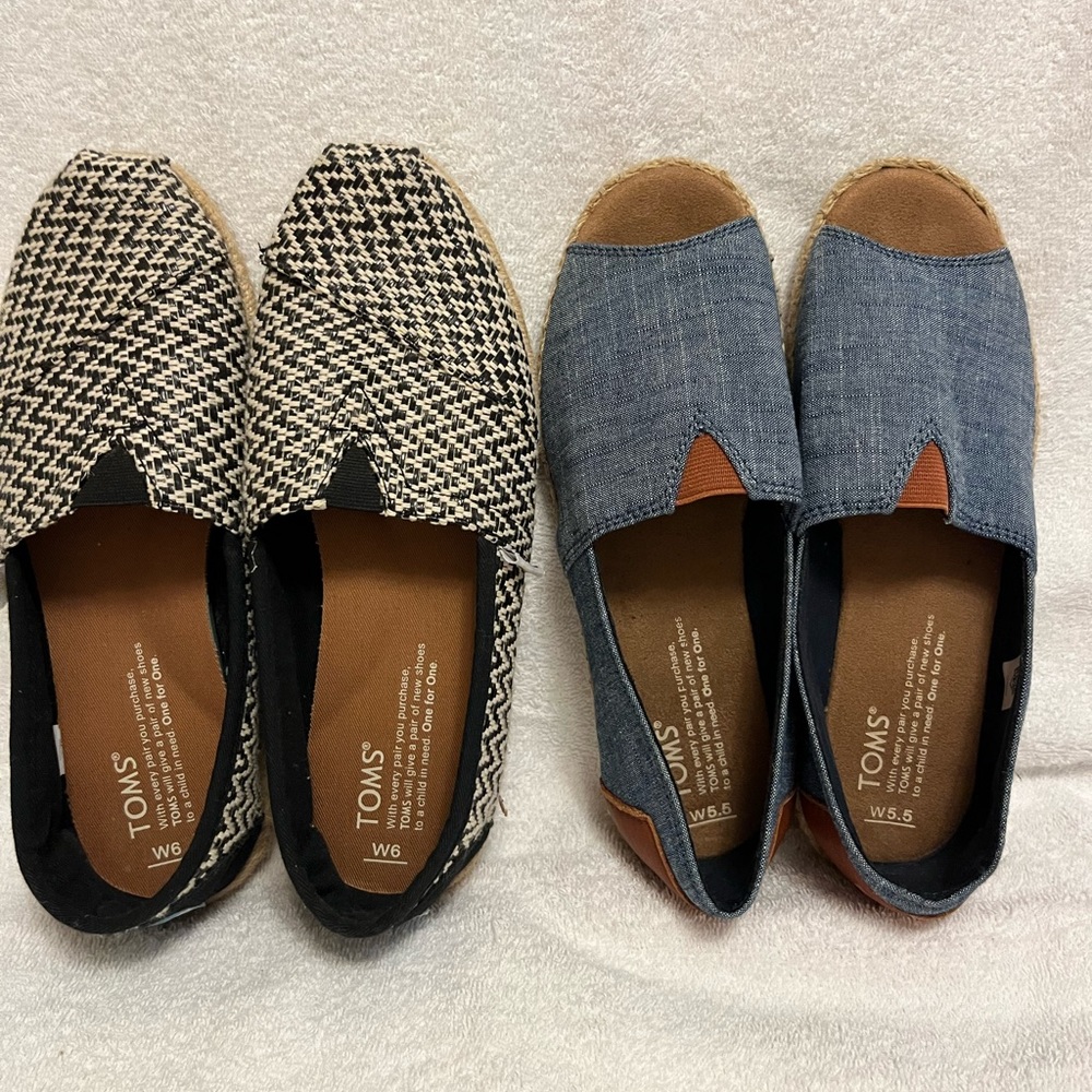 Tom’s women slip on shoes